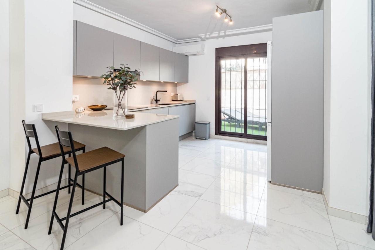 Modern 3 Bedroom In With A Heated Pool Close To Puerto Banus Apartamento Marbella