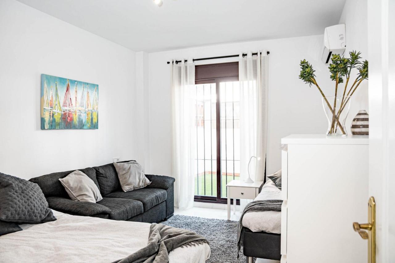 Leilighet Modern 3 Bedroom In With A Heated Pool Close To Puerto Banus
